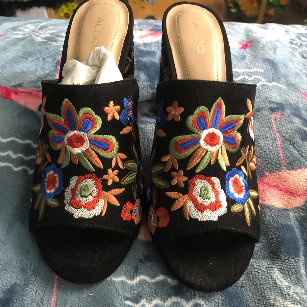 Aldo Flower Embroidered Heel Sandals